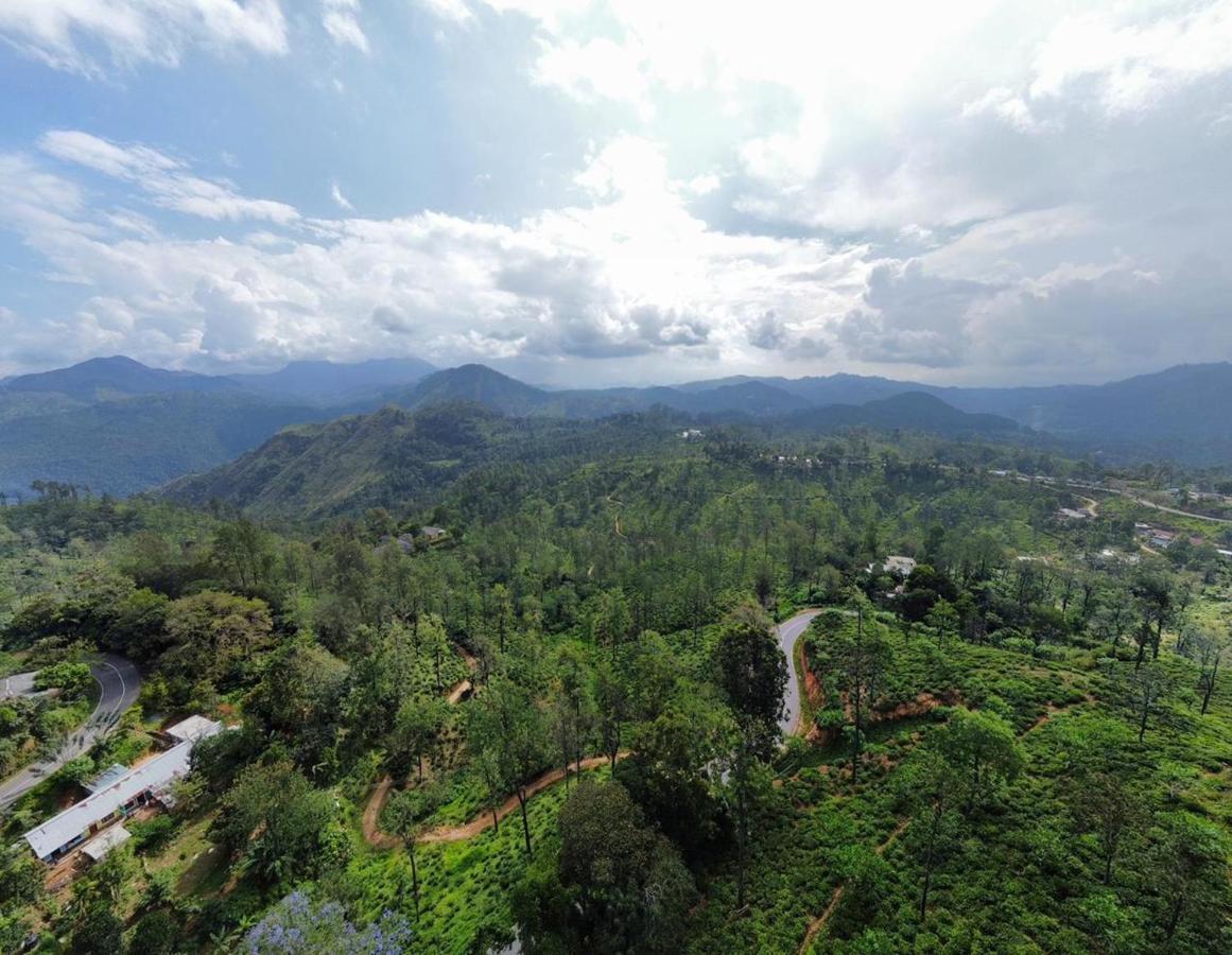 The 1964 Holiday Bungalow เอลลา ภายนอก รูปภาพ