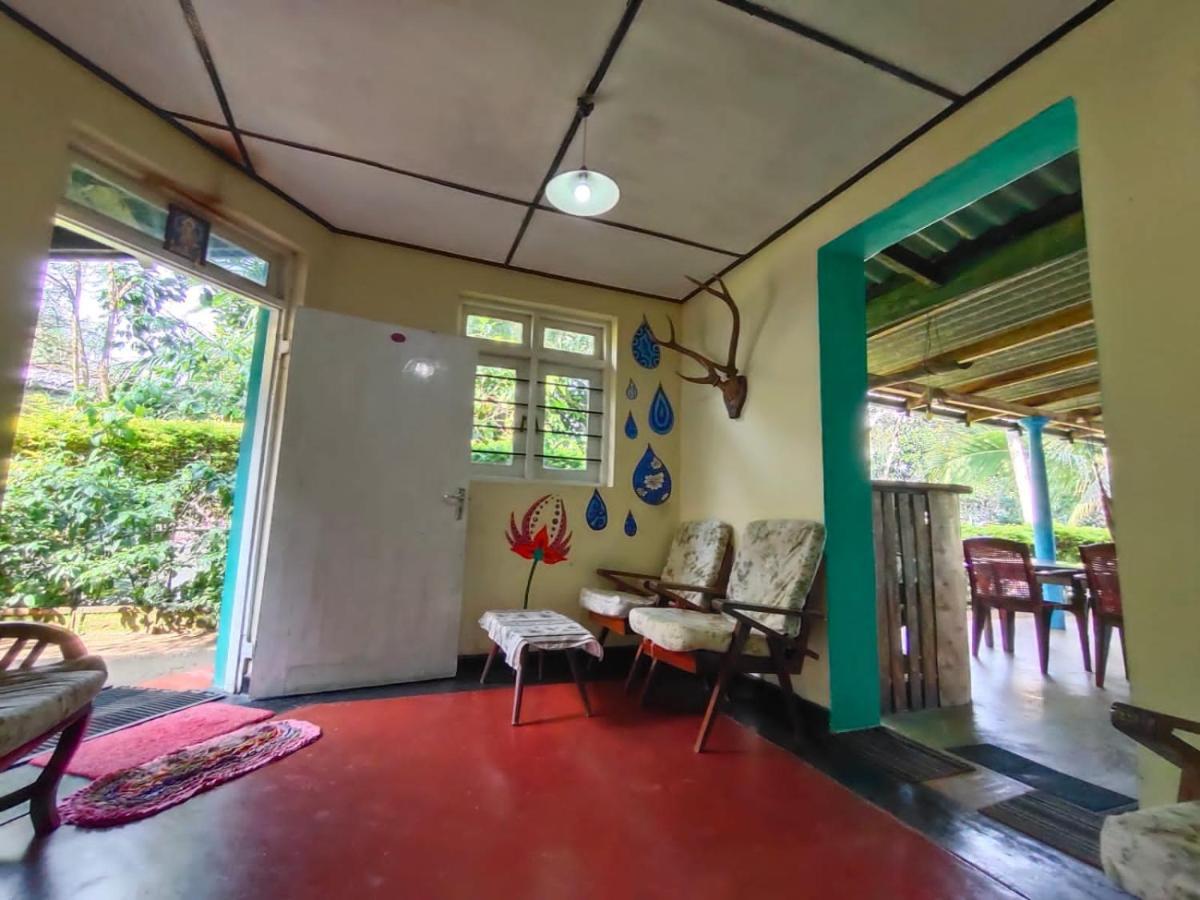 The 1964 Holiday Bungalow เอลลา ภายนอก รูปภาพ